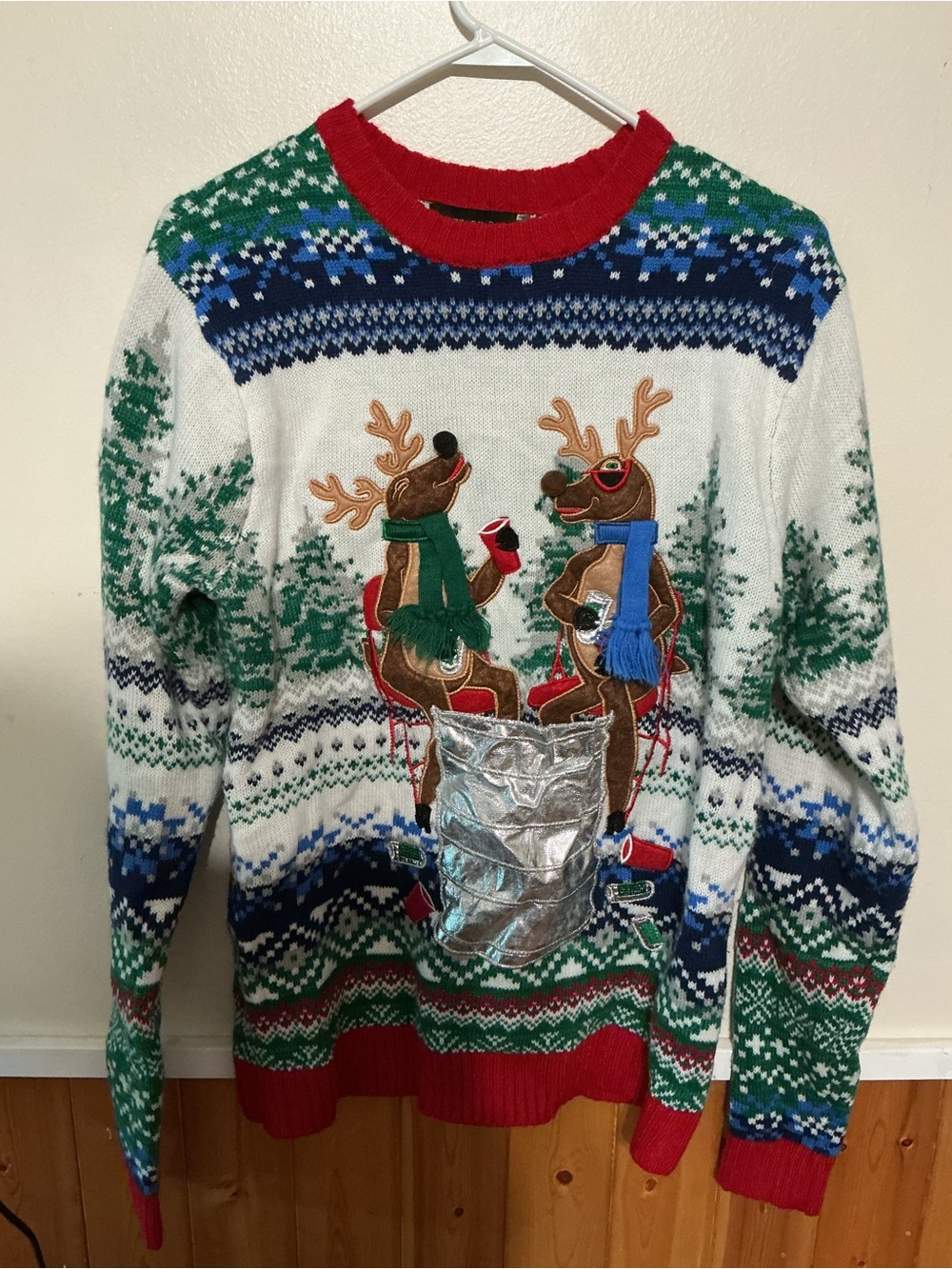Blizzard Bay Reindeer Holiday Sweater – Size M